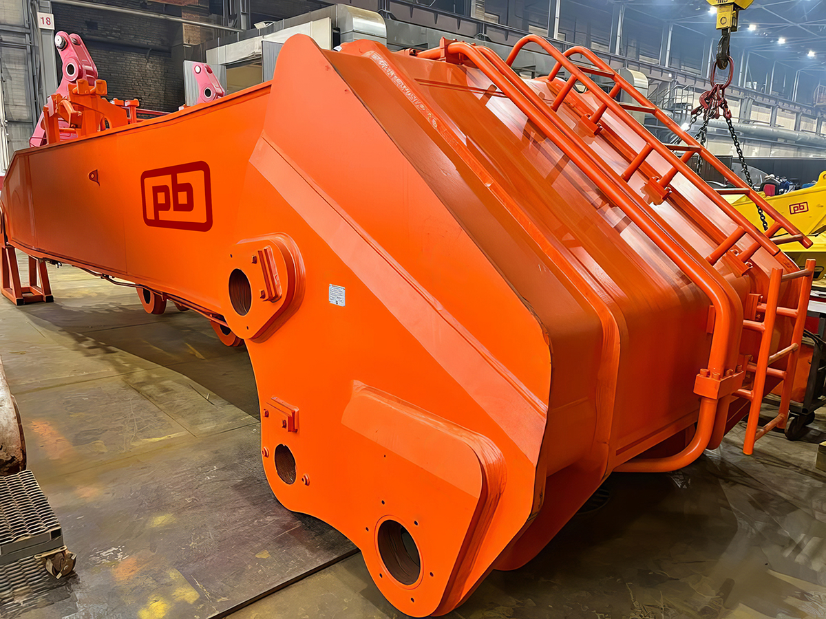 The supply of a complete set of boom and arm for the HITACHI EX3600 excavator